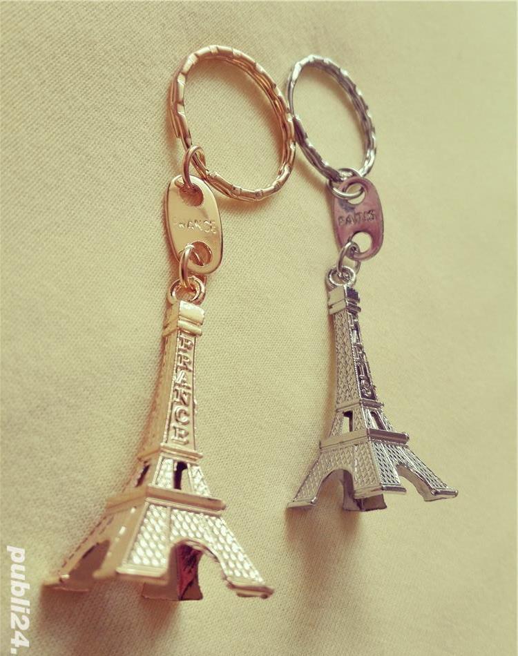 Brelocuri turnul Eiffel culori gold/silver
