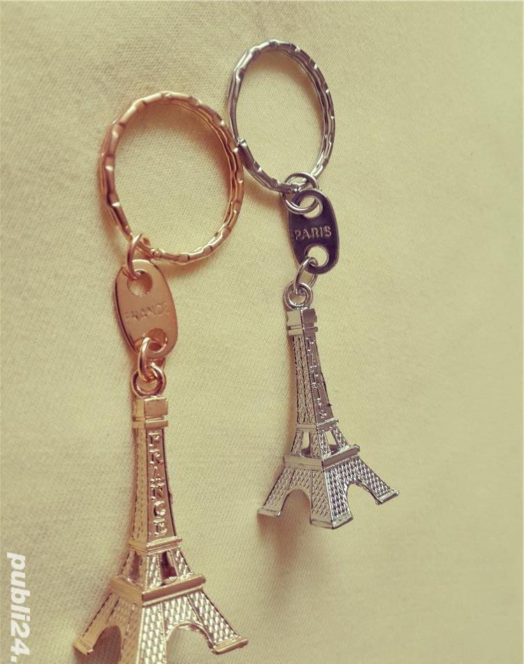 Brelocuri turnul Eiffel culori gold/silver