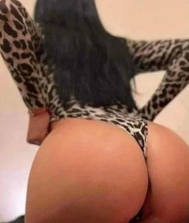 Bruneta noua in oras