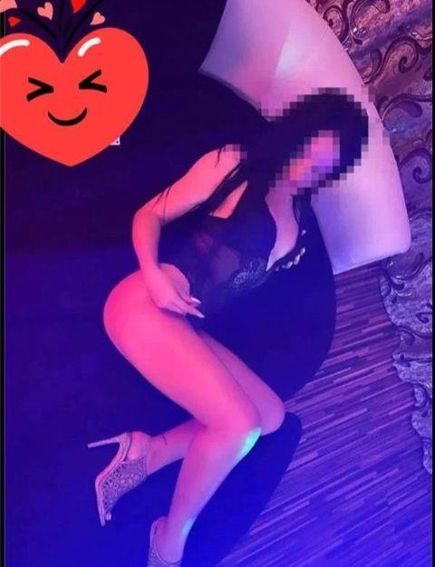 Brunetă Nouă În Oraș ! Fac si deplasari!