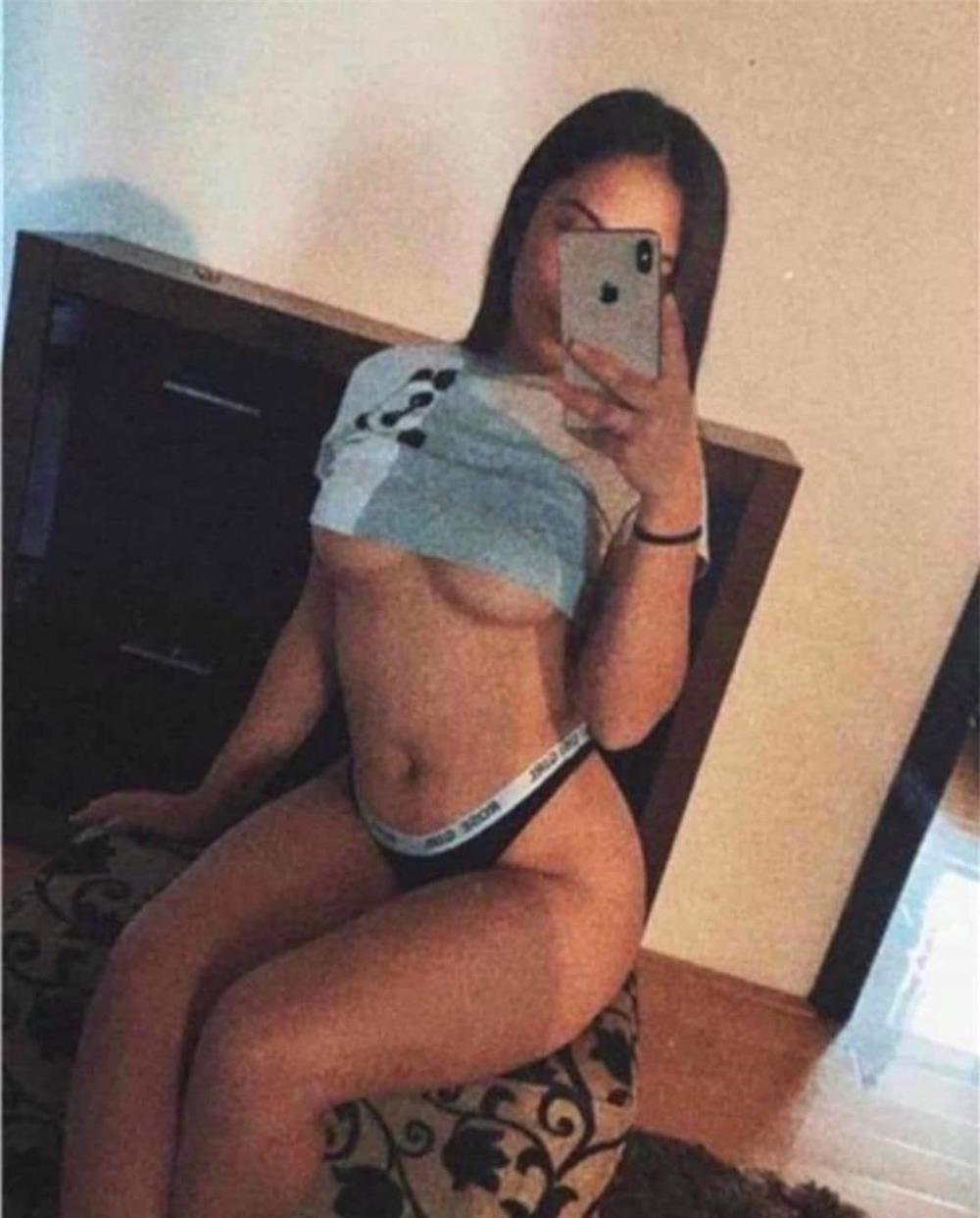 Bruneta sexy și focoasa doar trei zile in orașul tău