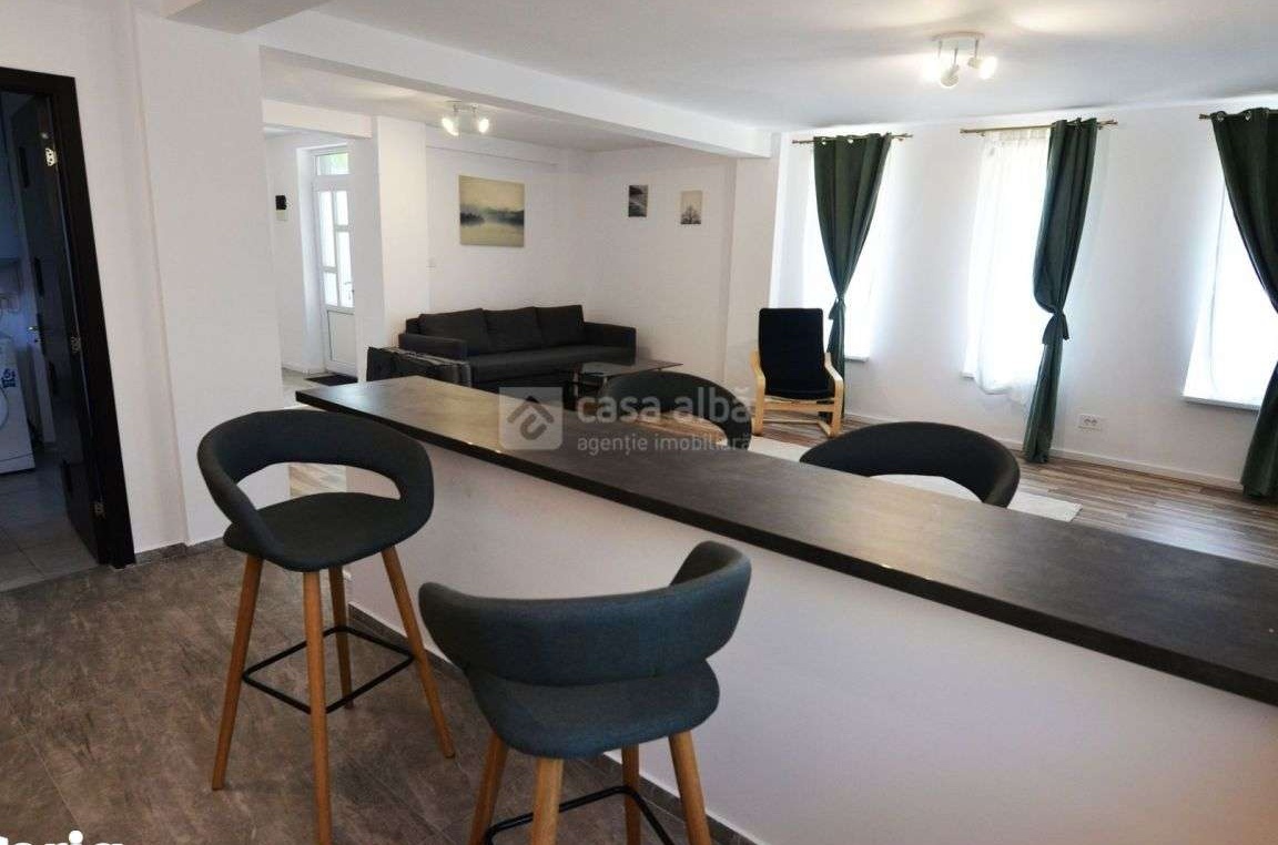 Bucium - casa eleganta cu 3 camere, P+E