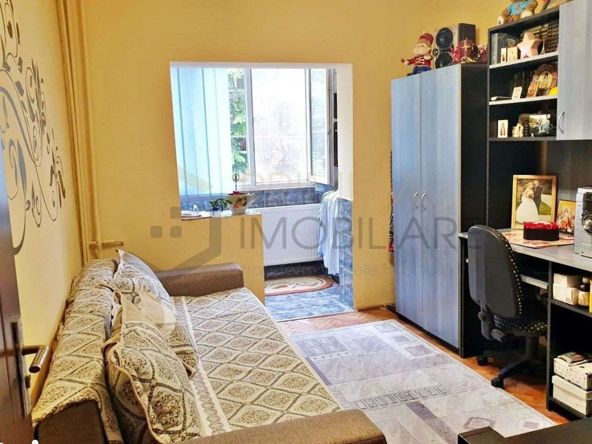 BUCOVINA - ETAJ 1 - 4 CAMERE - DECOMANDAT - CLIMA - BOXA