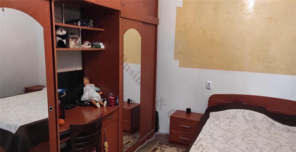 Bucurestii Noi Teatrul Masca casa cu 3 camere locuibila