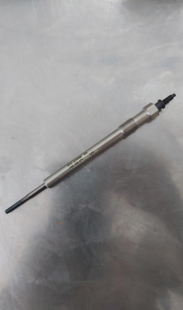 Bujii incandescente Beru,set 4buc. cod GE 122