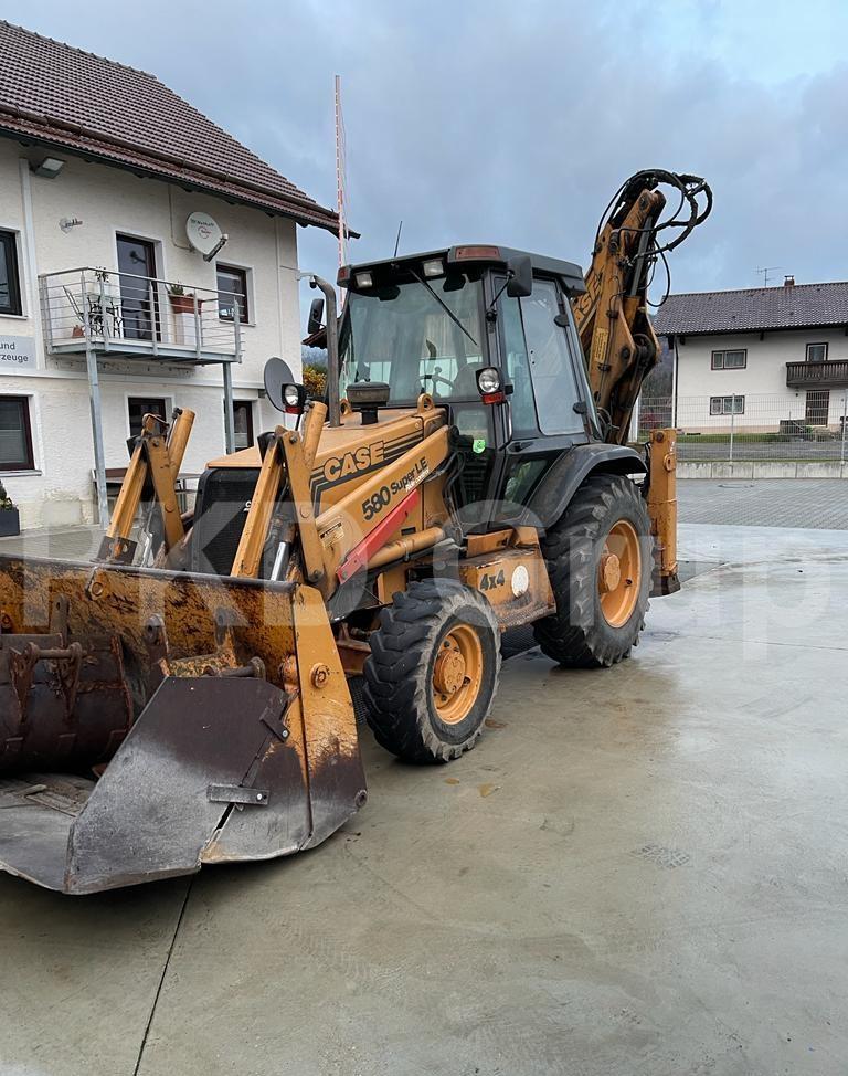 Buldoexcavator CASE 580 SLE