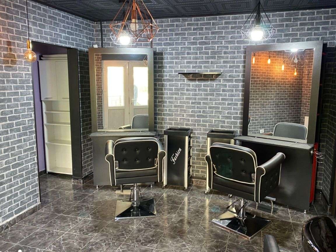 Bulevardul Vlahuță, salon de înfrumusetare la cheie! Comision 0