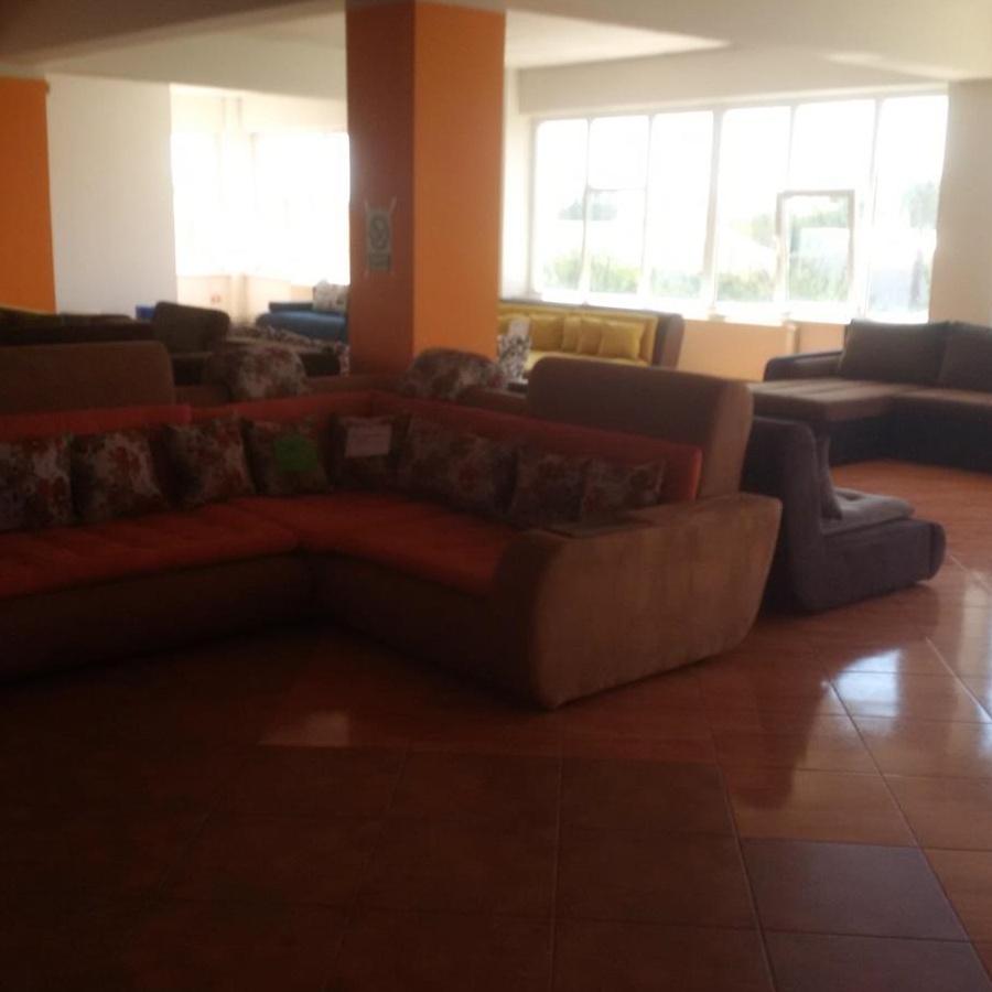 Bun imobil spatiu comercial si administrativ