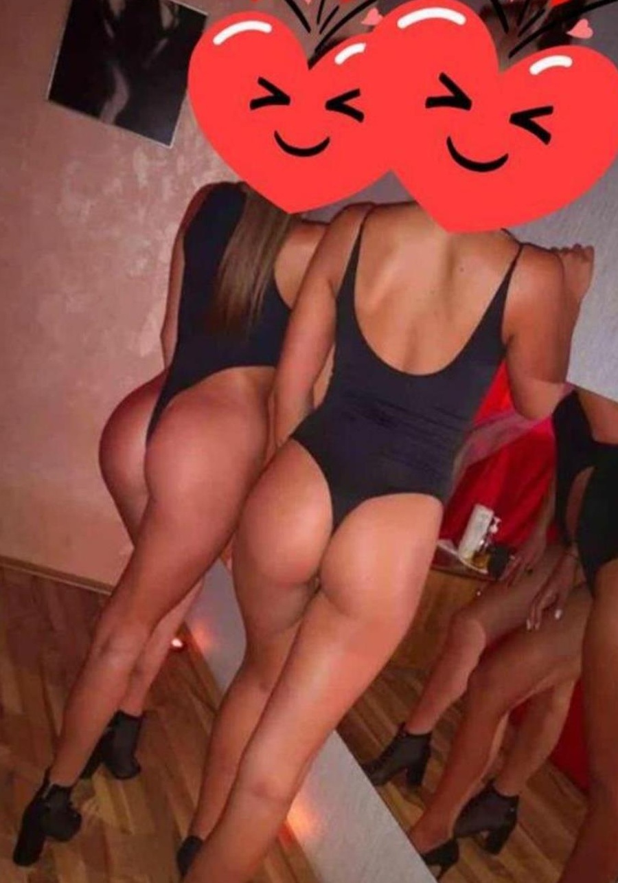 buna doua brunete porno .. facem si deplsari