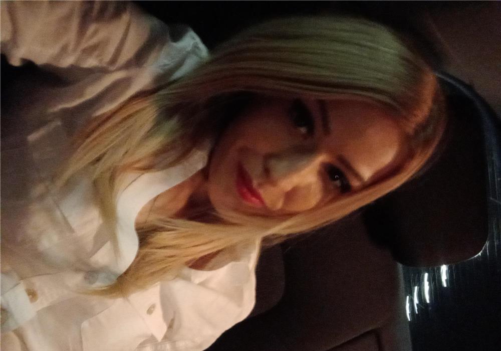 Bună fac Full service Porno star Budapesta