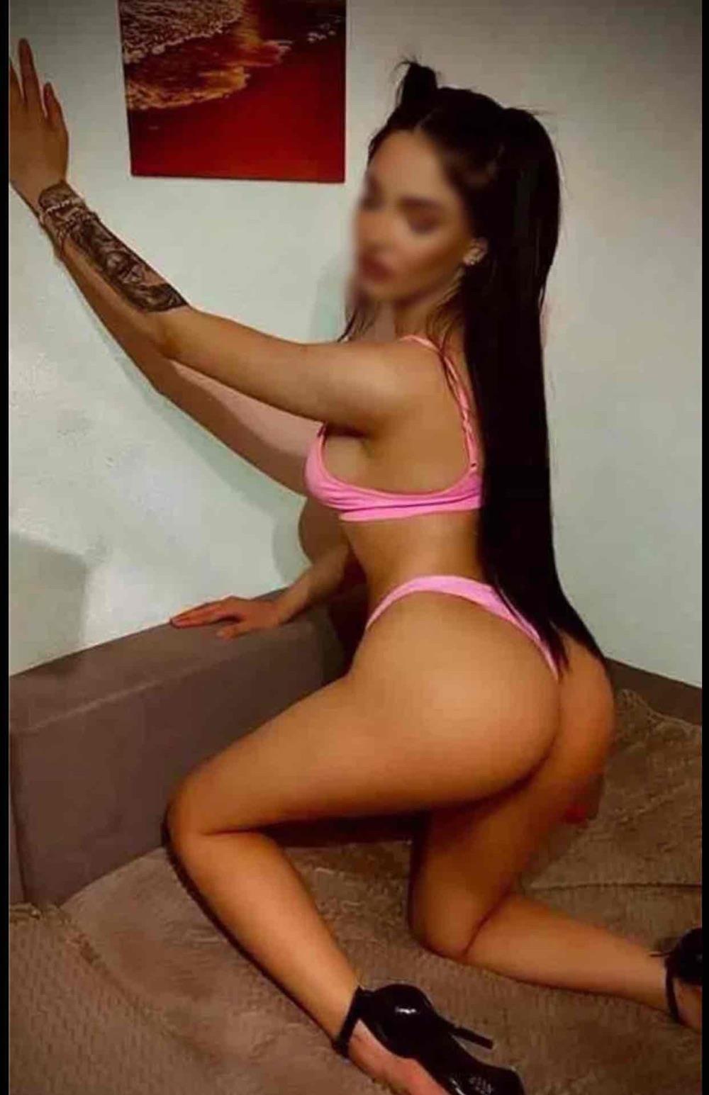 buna sunt cristina
