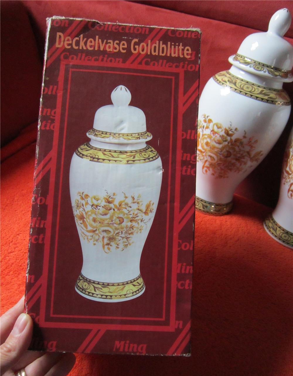 cadou rar, deosebit -vaze portelan colectia Ming, flori aurite pictate manual