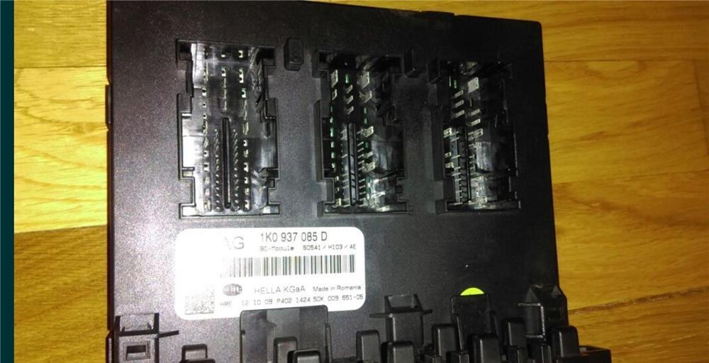Calculator confort VW SKODA SEAT 1Ko 987 085 D