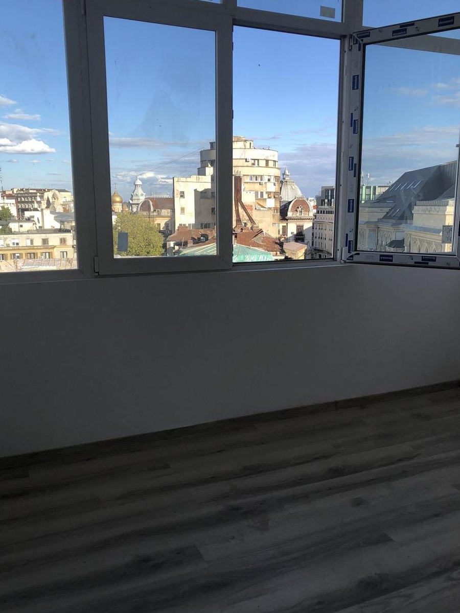 Calea Victoriei, apartament 2 camere, decomandat, 47 mp, et.7, 99.000 euro