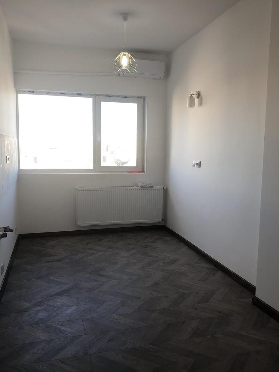 Calea Victoriei, apartament 2 camere, decomandat, 47 mp, et.7, 99.000 euro
