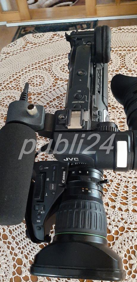camera video profesională