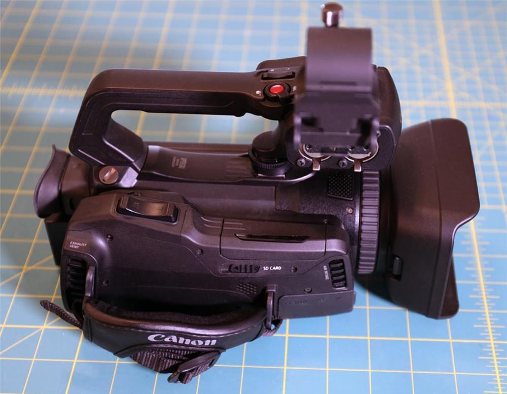 Camera video profesională canon 4K 50p model XF400