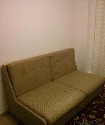 Canapea extensibila 2 locuri