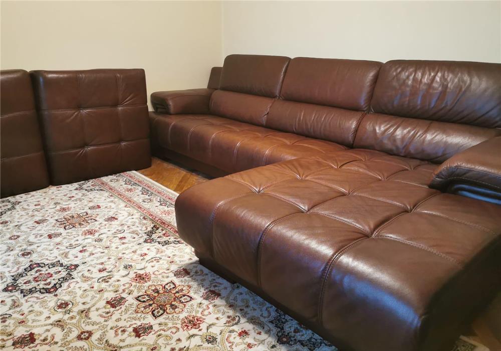 Canapea Vinotti din piele naturala, 3 locuri + 2 taburete
