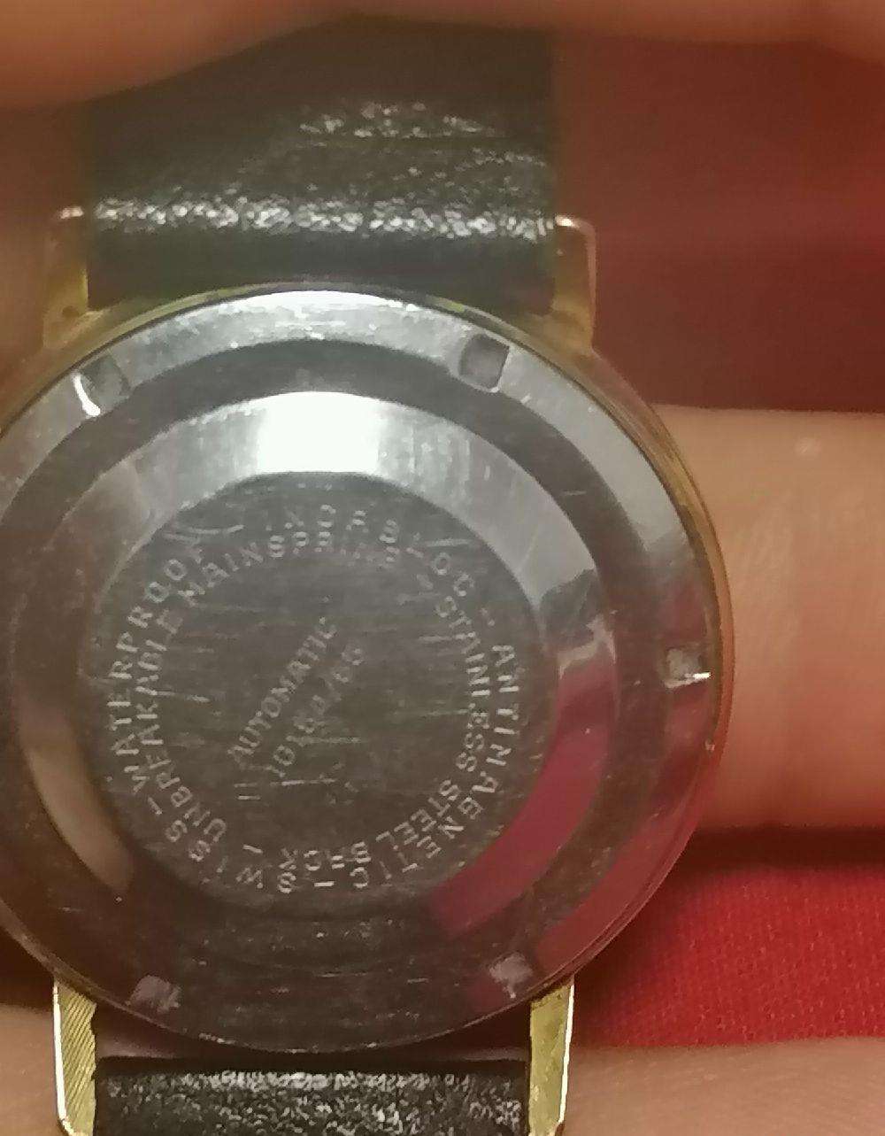 Candino Calendar Super automatic 25 rubine Swiss