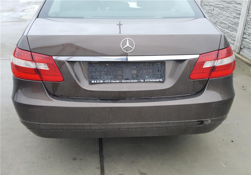Capota spate MERCEDES E-CLASS W212 an 2011