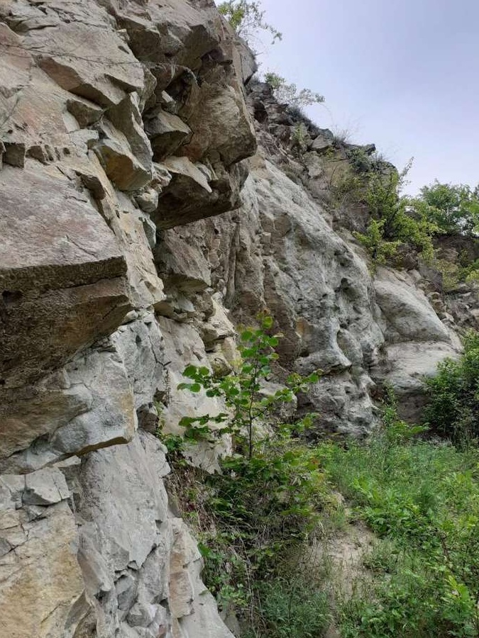 Cariera de piatra de vanzare, jud. Cluj