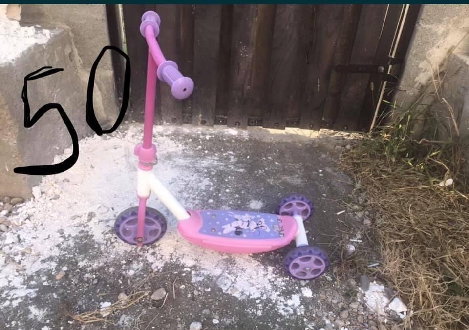 Cărucior 3in 1, țarc, trotineta, bicicleta , măsuță,premergător ,scaun masina
