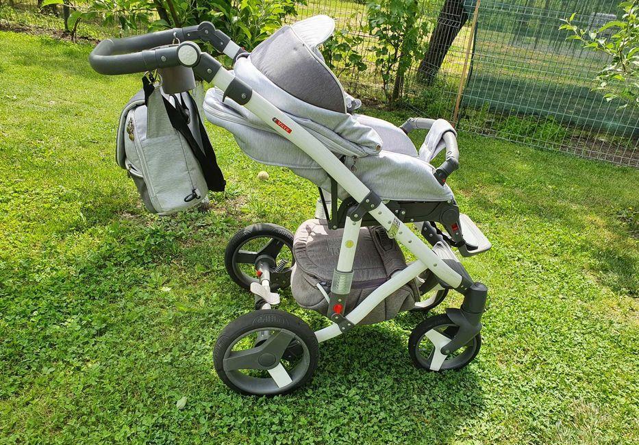 Carucior copii VICCO Adamex 3 in 1