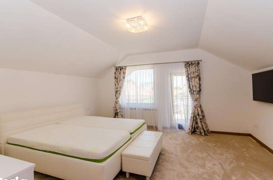 Casa 3 camere constructie noua, P+1, zona Calea Dumbravii