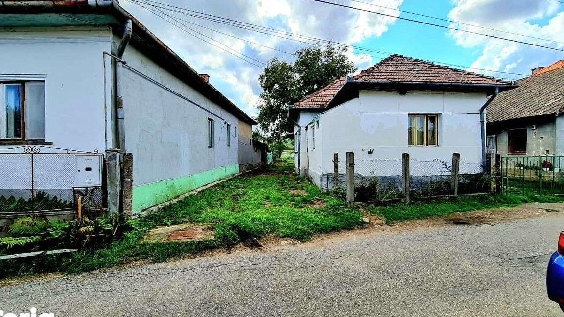 Casa, 3 camere,  de vânzare, în Vlaha