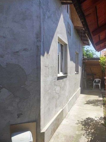 Casa 3 camere plus garsoniera cu intrare separata