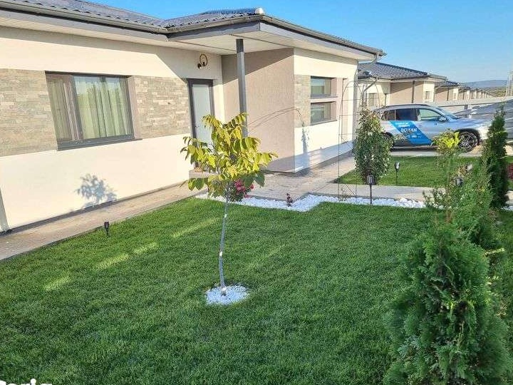 Casa 3 camere Vorovesti la cheie