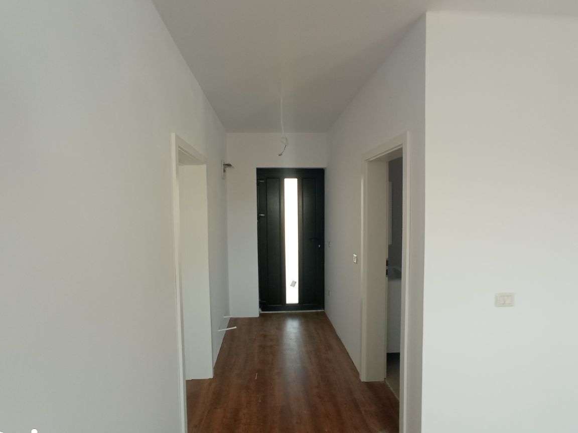 Casa 4 camere 108 mp cu beci, Valea Adanca