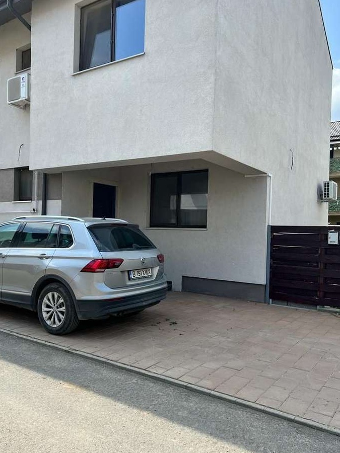 Casa 4 camere, Bragadiru, P+1+Pod, duplex, panouri fotovoltaice