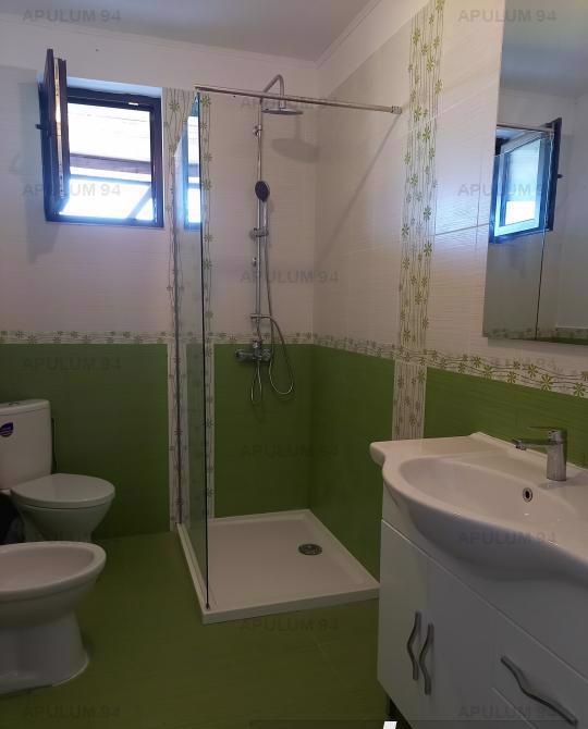 Casa 4 camere parter, 106 mp utili, curte 462, între 2 păduri