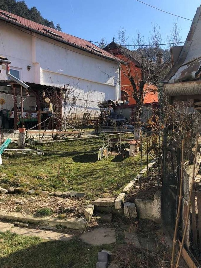 Casa 4 camere, zona pitoreasca, Scheii Brasovului