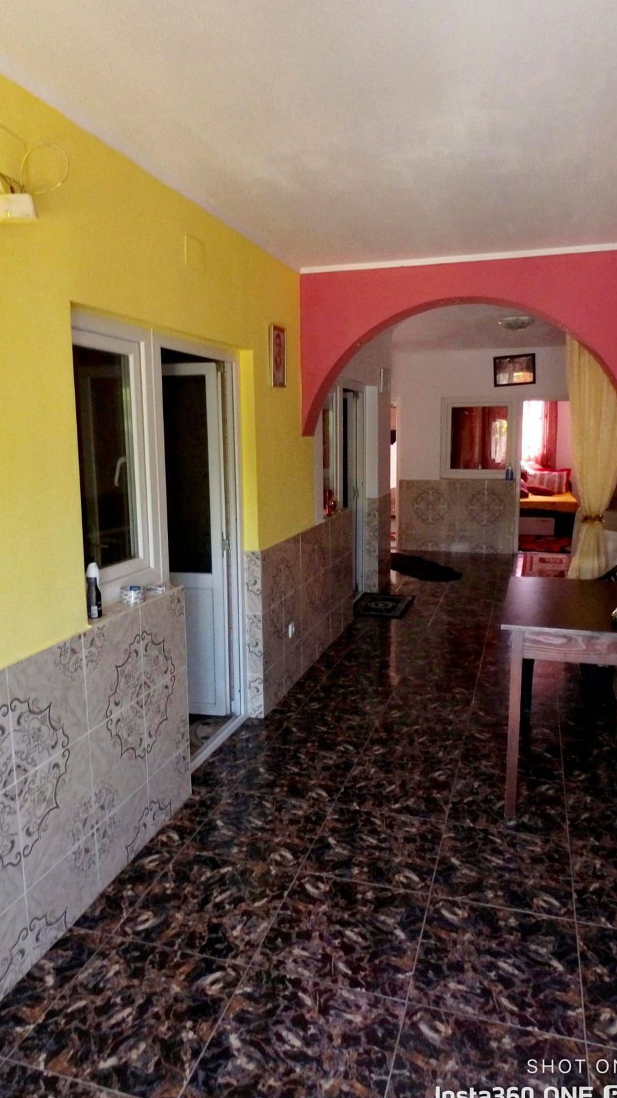 Casa 4 camere-zona Radu Negru