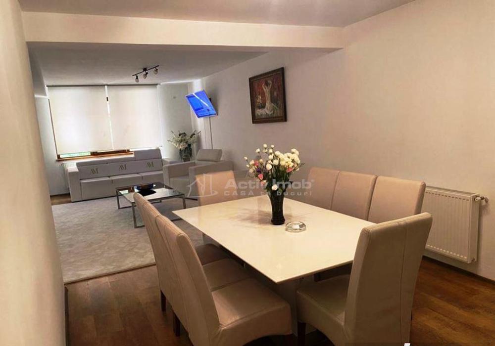 Casa - 6 camere - Pepeniera -Slobozia