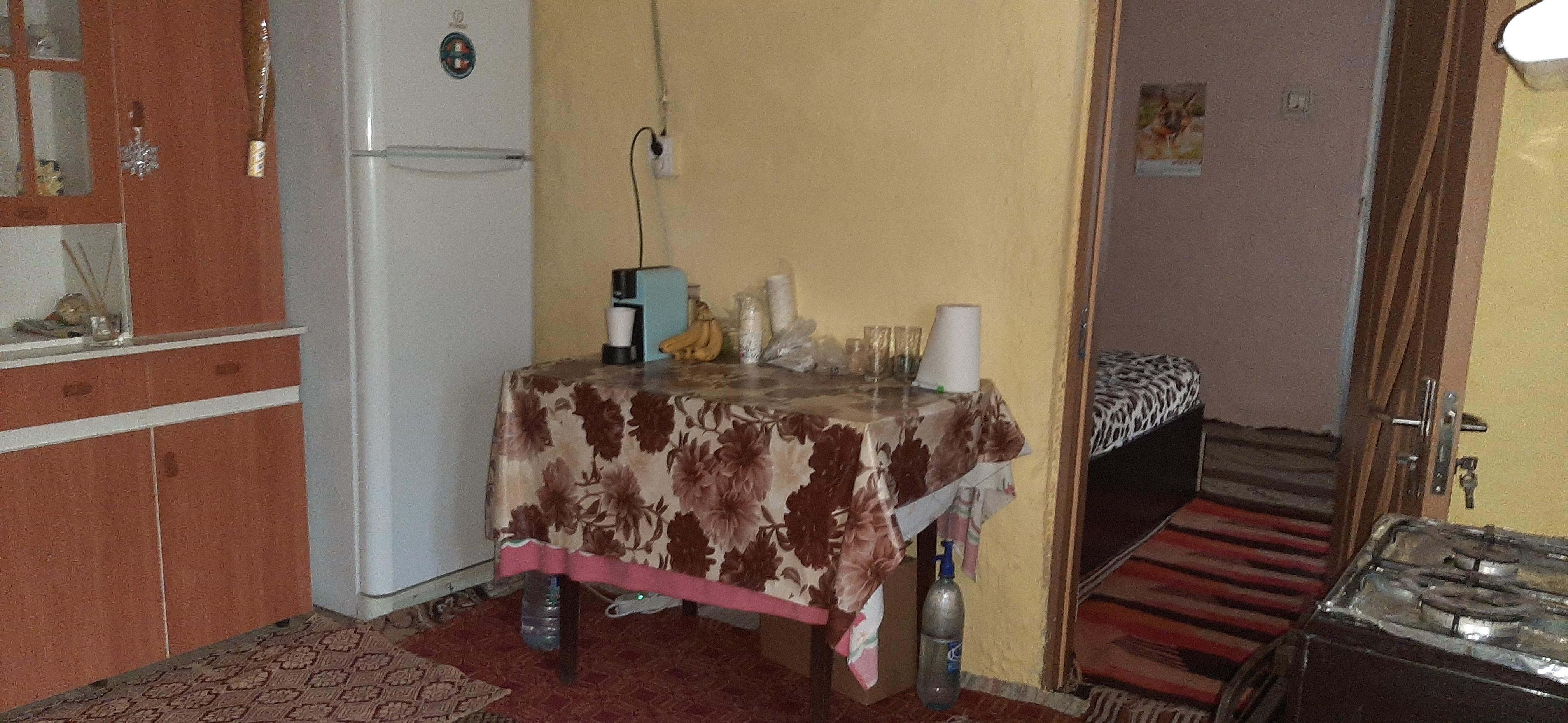Casă batraneasca de vânzare