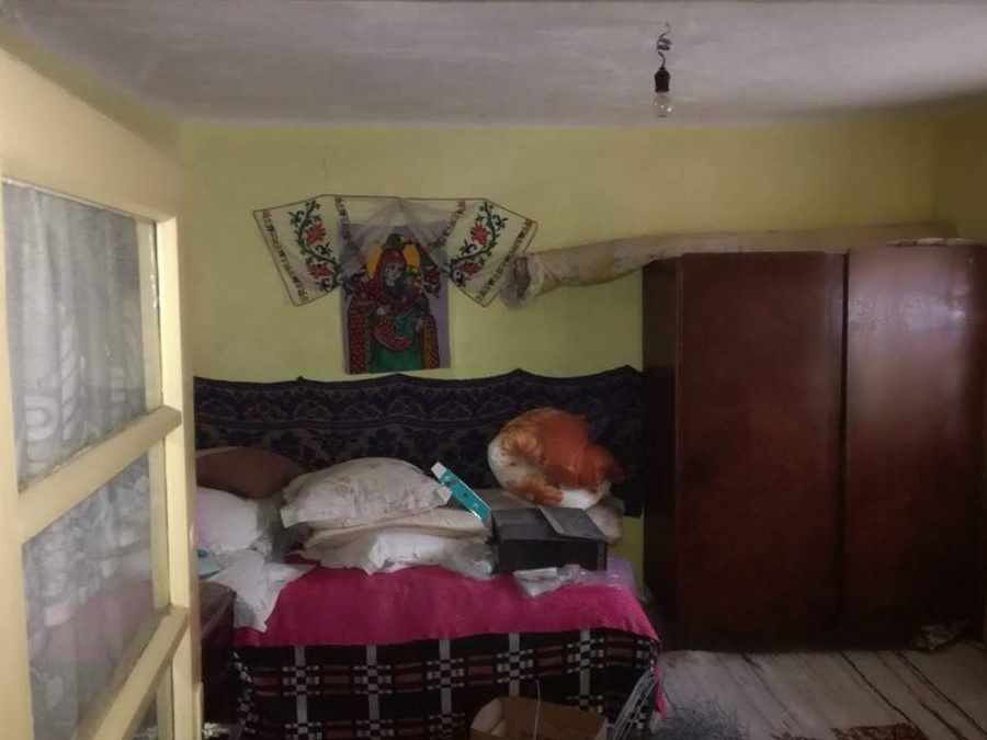 Casa bătrânească și teren 551 mp de vânzare