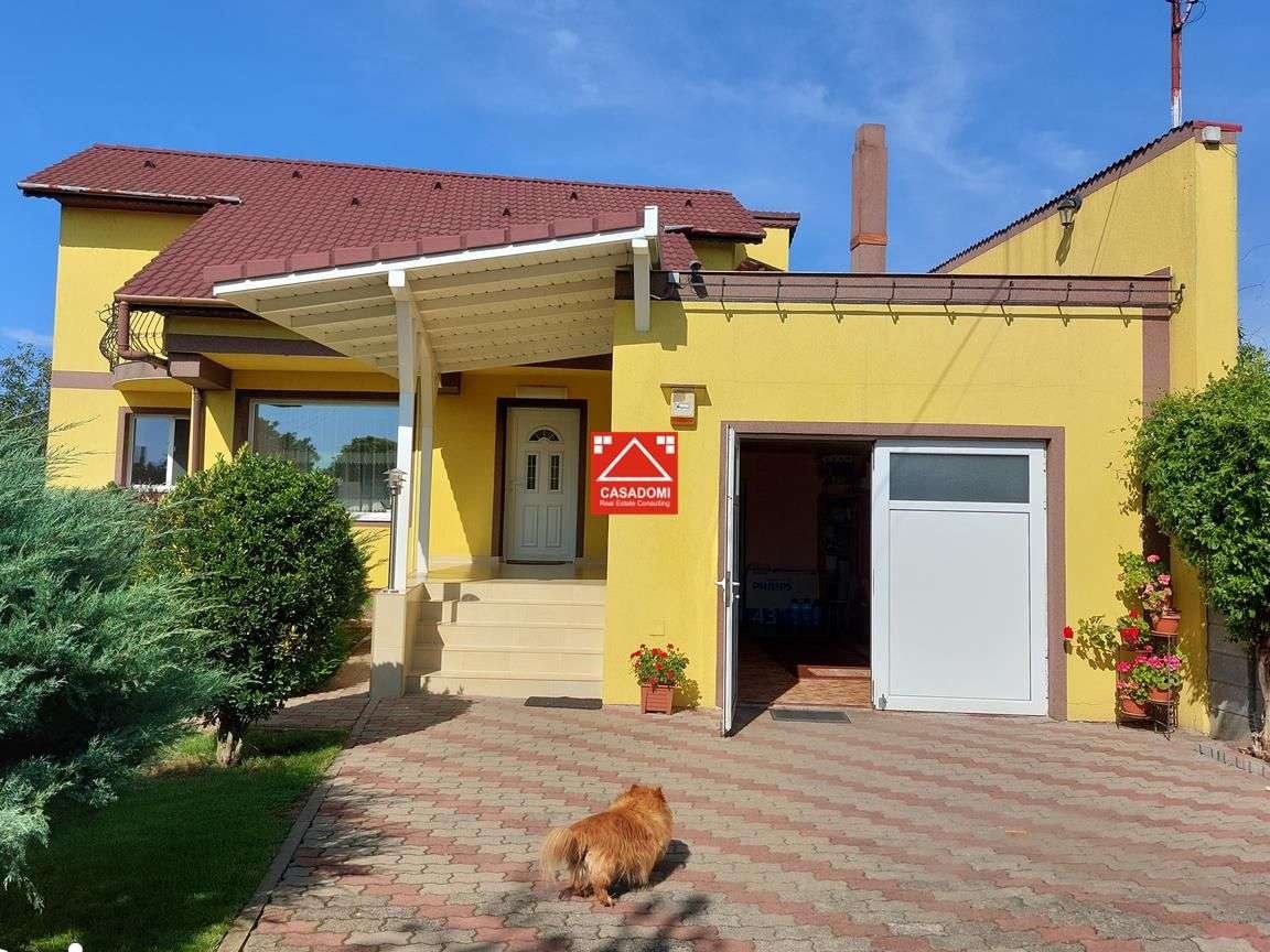 Casa cocheta in Sannicolau Mic!