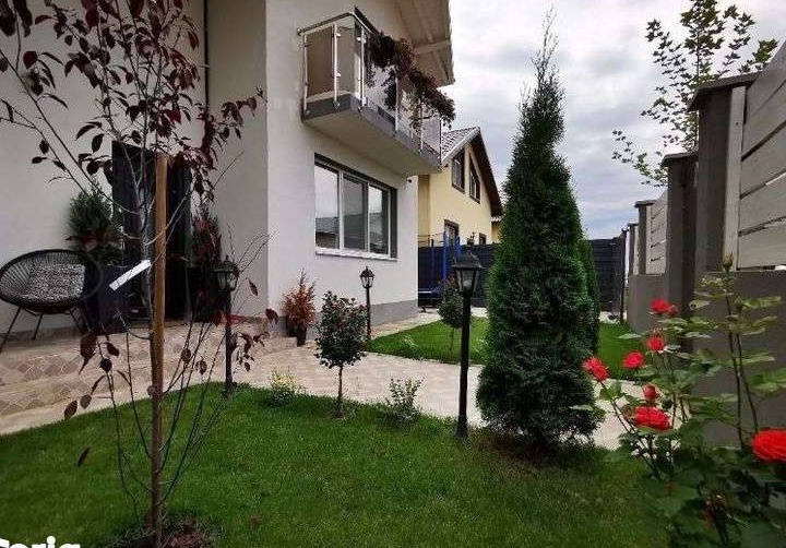 Casa Comuna Berceni cu panouri fotovoltaice, Miorita, Cartierul Nou