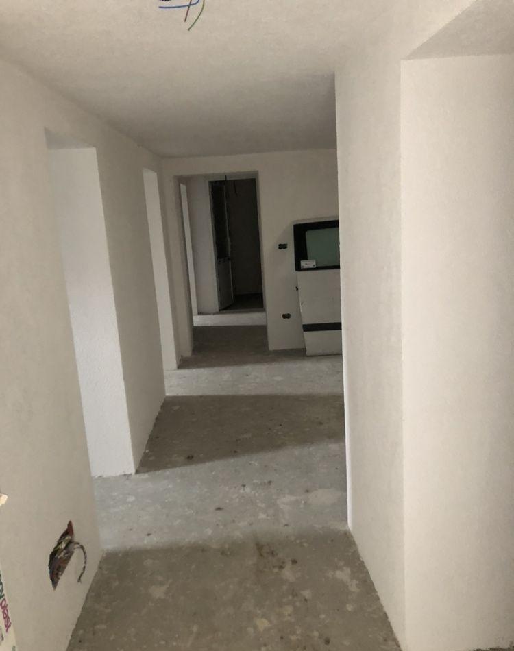 Casa cu demisol radauti langa kaunfland