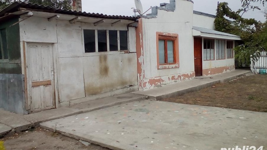 Casa cu teren in Tecuci - Galati
