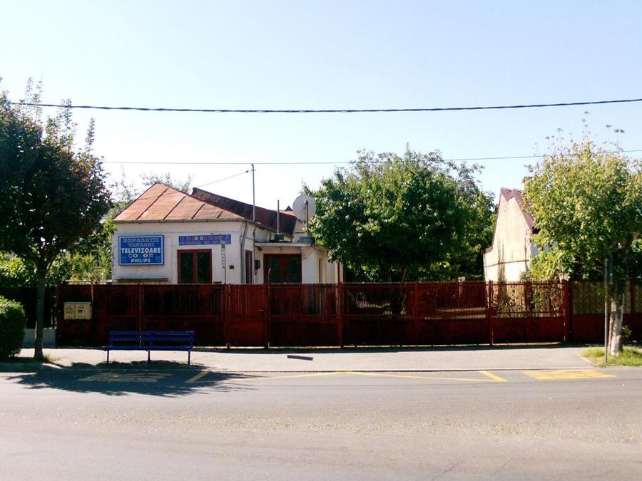casa de inchiriat INTERSECTIE 3 STRAZI pozitie super