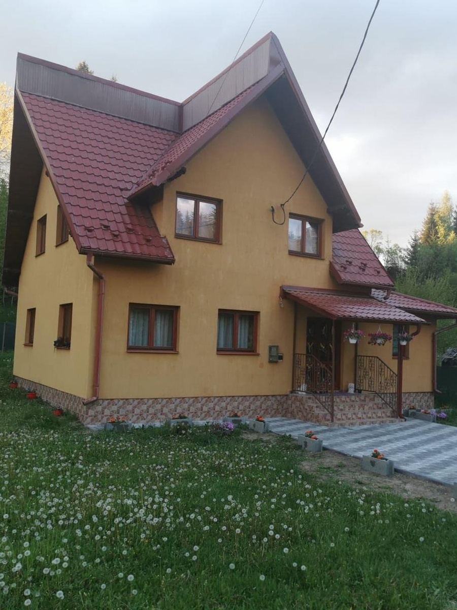 Casa de inchiriat la munte pentru revelion 2022-2023 Toplita Harghita