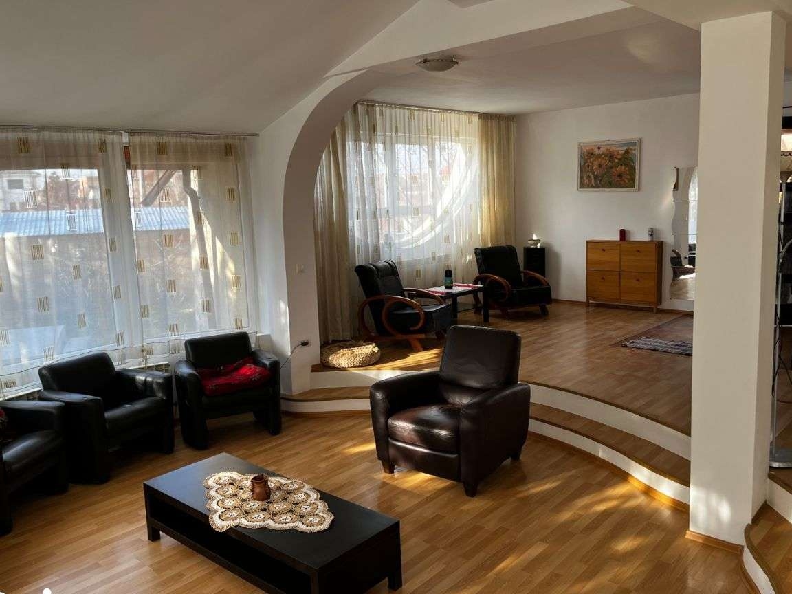 Casa de inchiriat zona Mogosoaia 0% comision