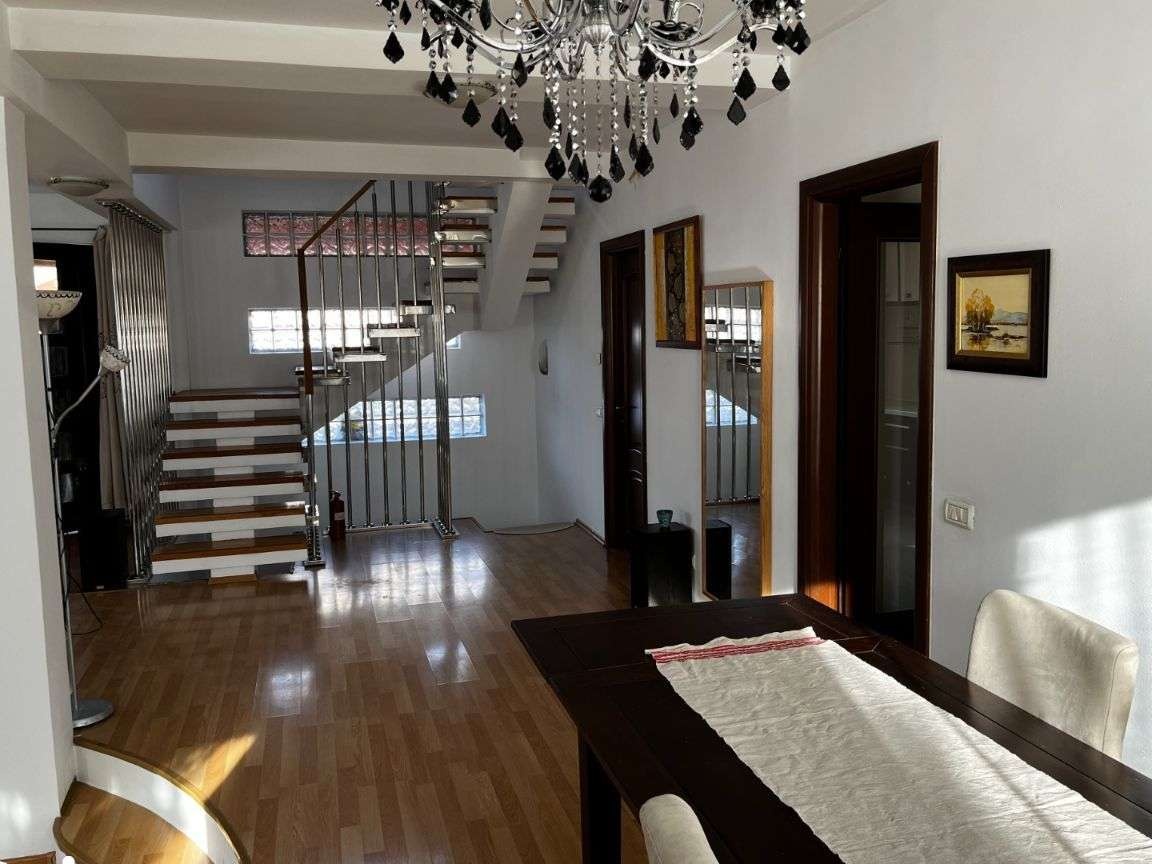 Casa de inchiriat zona Mogosoaia 0% comision
