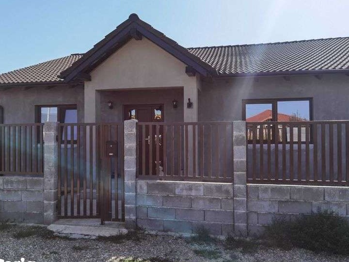 Casa de la proprietar în Santandrei