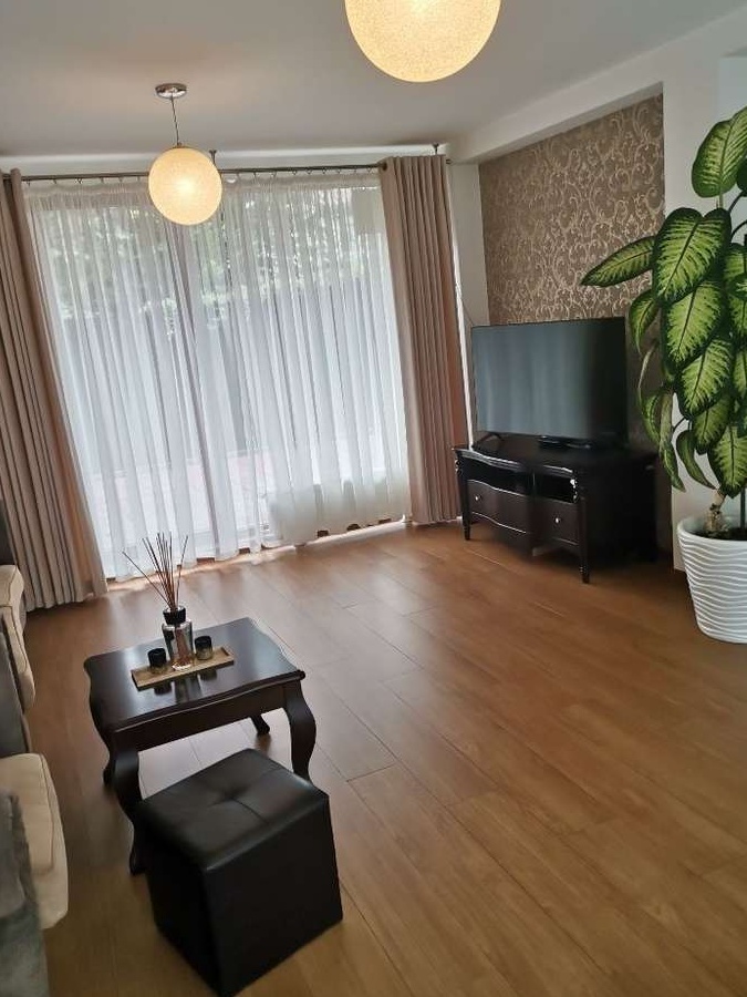 Casa de vânzare - 149000 euro negociabil